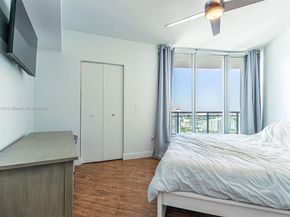 350 S Miami Ave 3914, Miami FL 33130