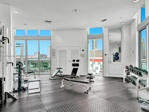 350 S Miami Ave 3914, Miami FL 33130