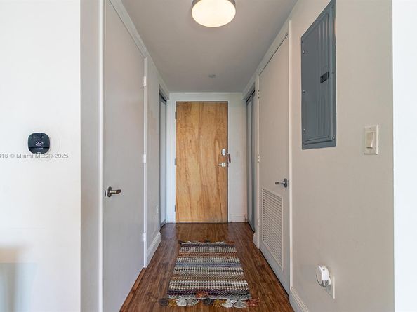 350 S Miami Ave 3914, Miami FL 33130