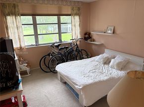 4280 Oaks Ter 203, Pompano Beach FL 33069