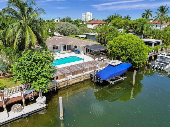 1912 NE 119th Rd, North Miami FL 33181