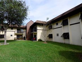 7985 SW 86th St 432, Miami FL 33143