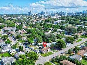 1023 N 25th Ave, Hollywood FL 33020