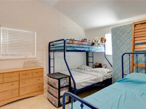 1023 N 25th Ave, Hollywood FL 33020