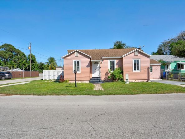 1023 N 25th Ave, Hollywood FL 33020