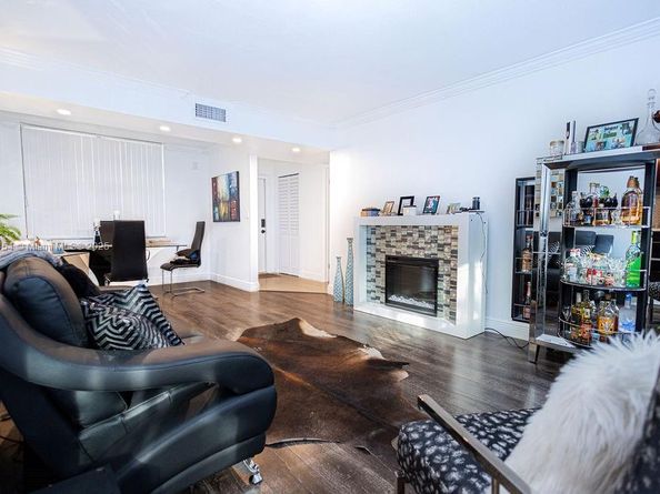 3450 Blue Lake Dr 305, Pompano Beach FL 33064