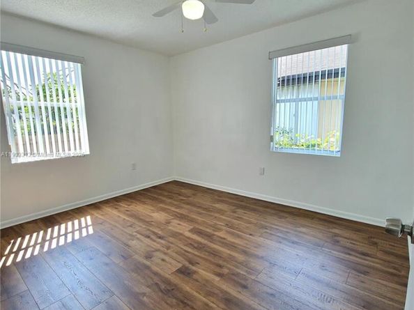 20203 SW 122nd Ct, Miami FL 33177