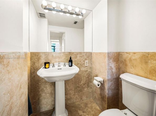 20 Island Ave 1005, Miami Beach FL 33139