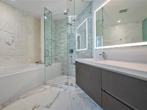 851 NE 1st Ave 3203, Miami FL 33132