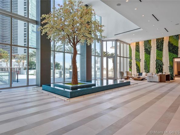 851 NE 1st Ave 3203, Miami FL 33132