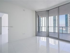 851 NE 1st Ave 3203, Miami FL 33132
