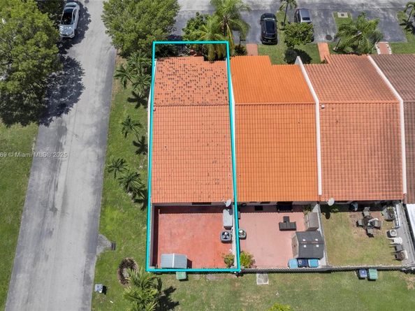 14711 SW 61st Ter, Miami FL 33193