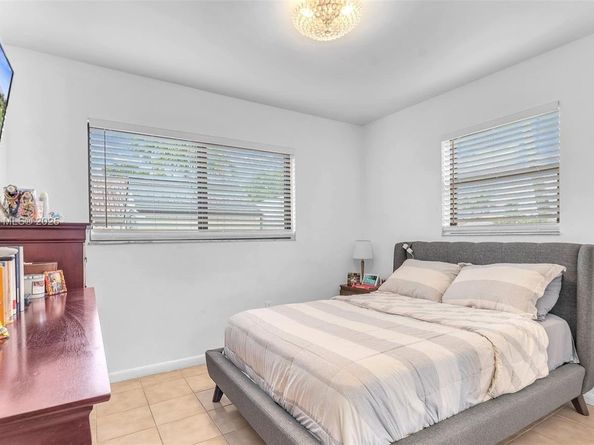 14711 SW 61st Ter, Miami FL 33193