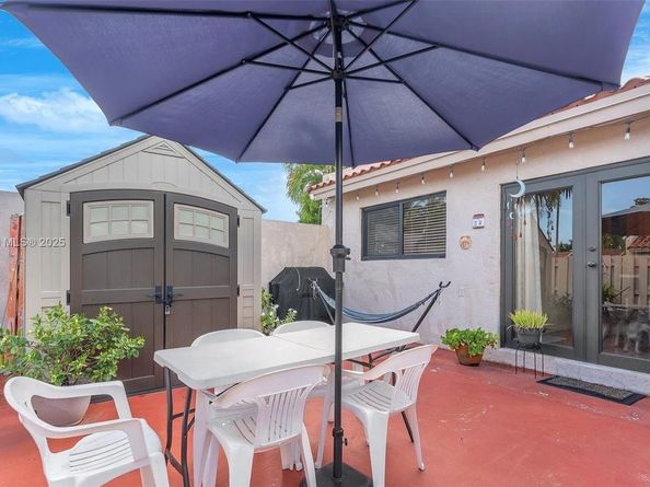 14711 SW 61st Ter, Miami FL 33193