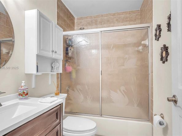 14711 SW 61st Ter, Miami FL 33193