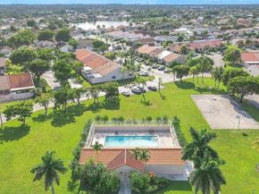 14711 SW 61st Ter, Miami FL 33193