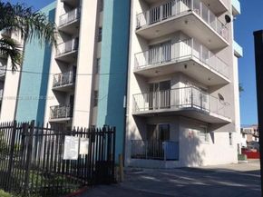 140 NW 14th Ave 6, Miami FL 33125