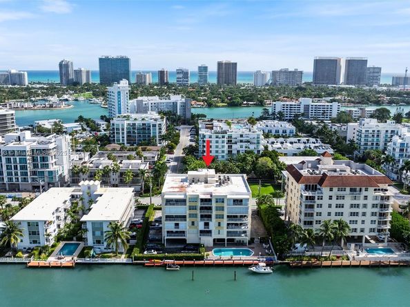 10180 W Bay Harbor Dr 3A, Bay Harbor Islands FL 33154
