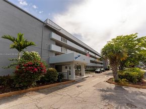 3551 NE 169th St 411, North Miami Beach FL 33160