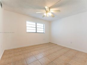 3551 NE 169th St 411, North Miami Beach FL 33160