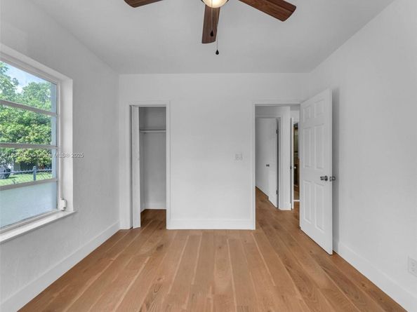 520 NW 32nd Pl, Miami FL 33125