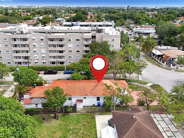 520 NW 32nd Pl, Miami FL 33125