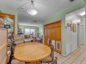 520 NW 32nd Pl, Miami FL 33125