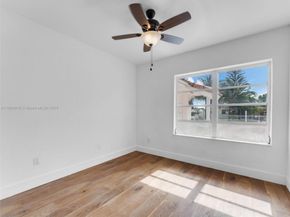 520 NW 32nd Pl, Miami FL 33125