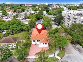 520 NW 32nd Pl, Miami FL 33125