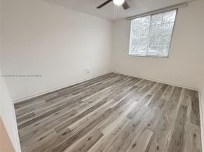 655 SW 111th Way 201, Pembroke Pines FL 33025