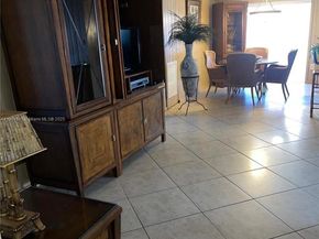 6510 Park St, Hollywood FL 33024