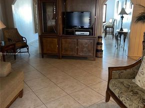 6510 Park St, Hollywood FL 33024