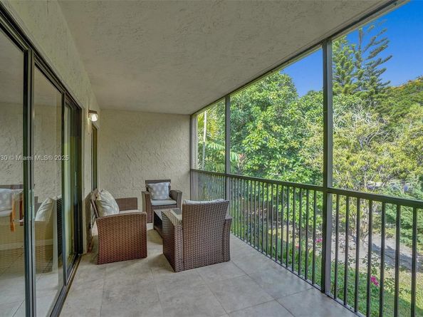 1786 Hammock Blvd 218, Coconut Creek FL 33063