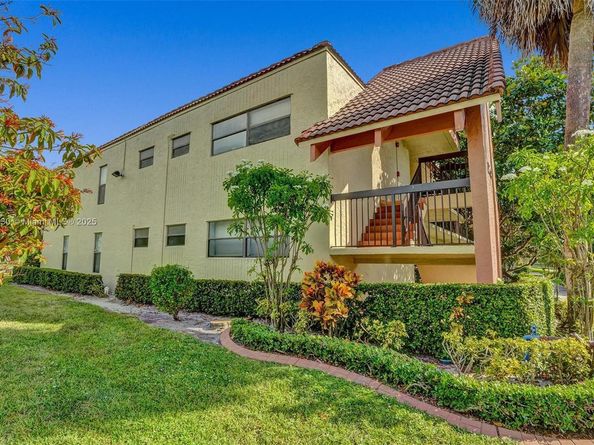 1786 Hammock Blvd 218, Coconut Creek FL 33063