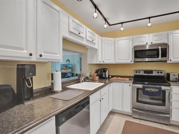 1786 Hammock Blvd 218, Coconut Creek FL 33063
