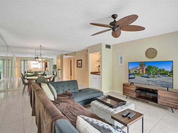 1786 Hammock Blvd 218, Coconut Creek FL 33063