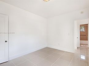 630 84th St 26, Miami Beach FL 33141