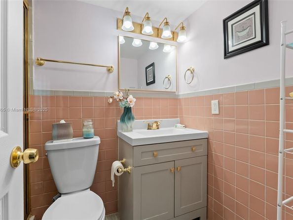 275 Farnham L 275, Deerfield Beach FL 33442