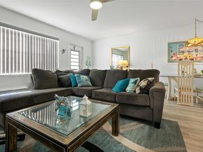 275 Farnham L 275, Deerfield Beach FL 33442