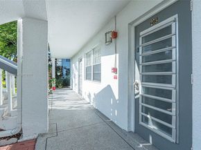275 Farnham L 275, Deerfield Beach FL 33442