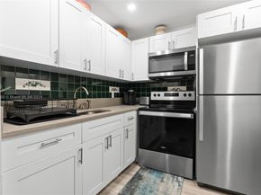 275 Farnham L 275, Deerfield Beach FL 33442