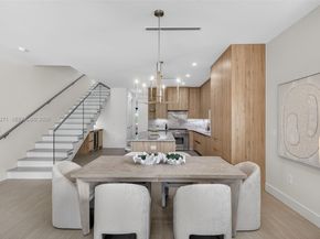 912 SE 13th St, Fort Lauderdale FL 33316