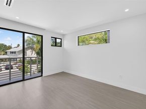 912 SE 13th St, Fort Lauderdale FL 33316