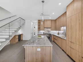 912 SE 13th St, Fort Lauderdale FL 33316