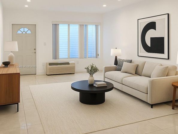 7725 Carlyle Ave 4, Miami Beach FL 33141