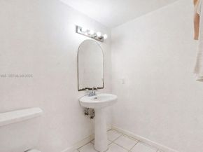 3850 Washington St 314, Hollywood FL 33021