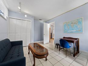 8620 SW 185th Ter, Cutler Bay FL 33157