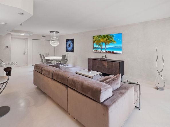 1900 Sunset Harbour Dr 2008, Miami Beach FL 33139