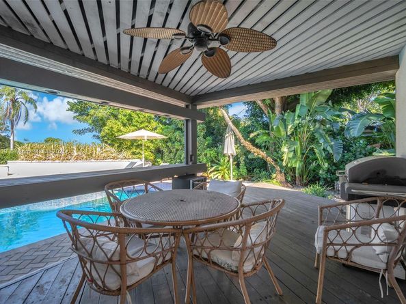 4401 Sanders St, Hollywood FL 33021