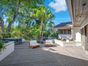 4401 Sanders St, Hollywood FL 33021